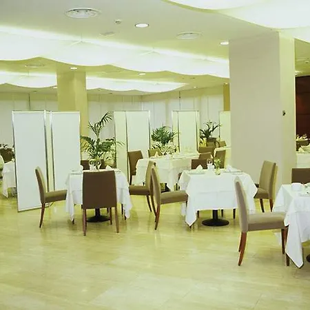 Eurostars Ciudad De Hotell