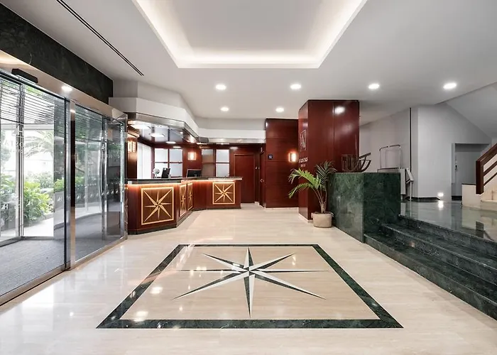 Otel Eurostars Ciudad De 4*